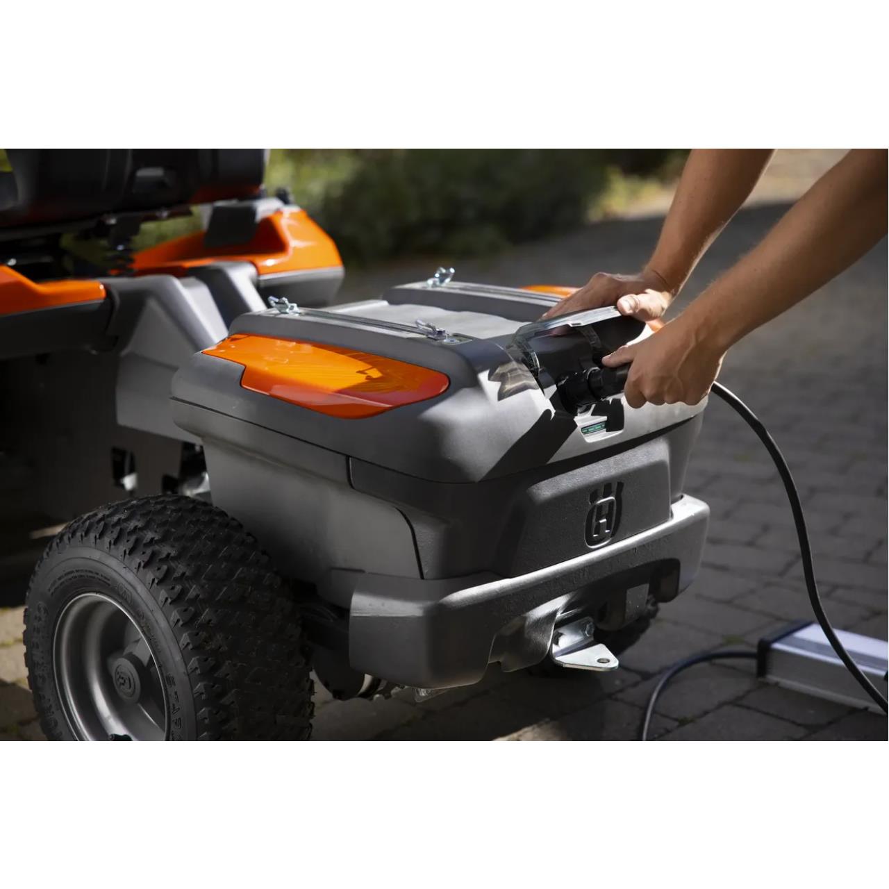 Akku-Ladegerät PS300C für Aufsitzmäher